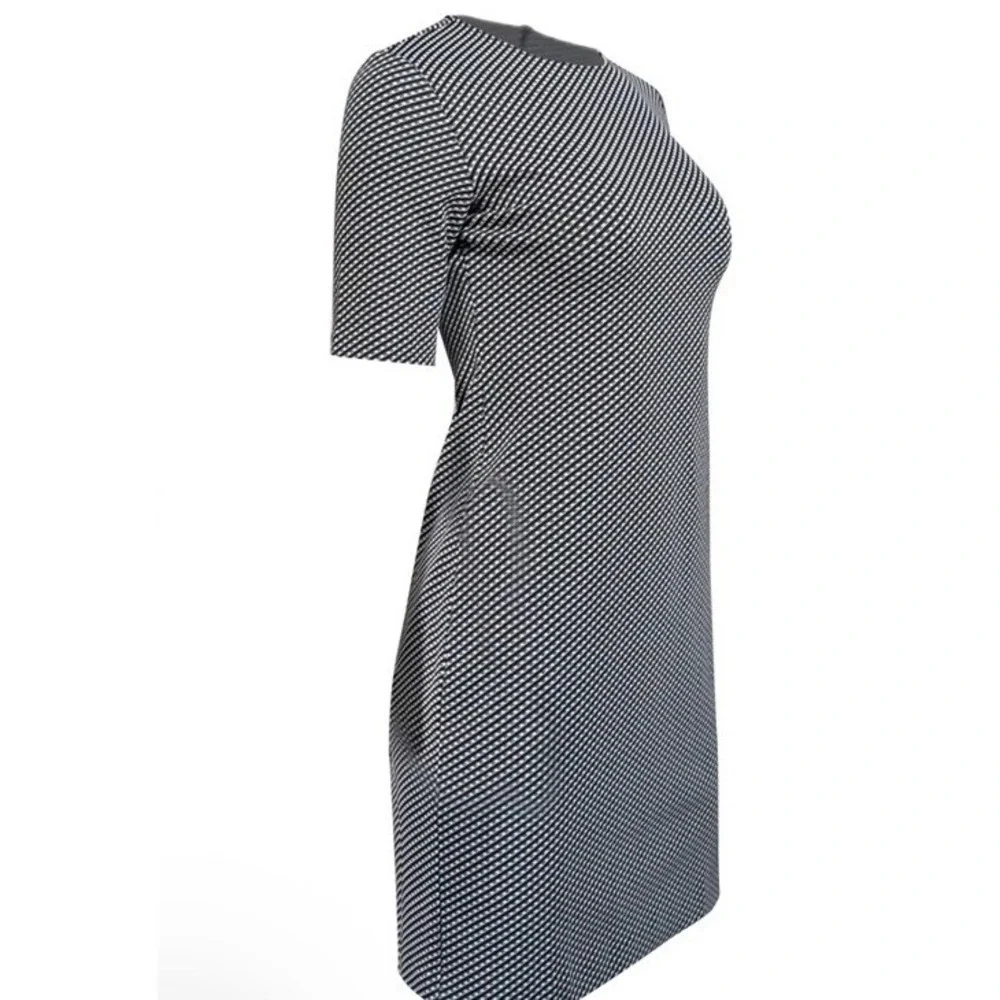 Theory Black & White Grid Print Knit Dress 0 Polished Tailored Monochrome Clean